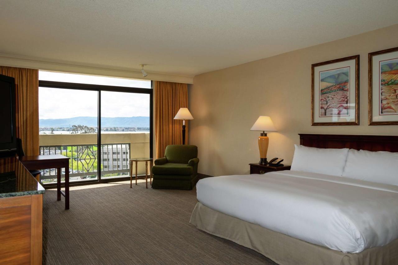 Hotel Doubletree By Hilton San José Extérieur photo