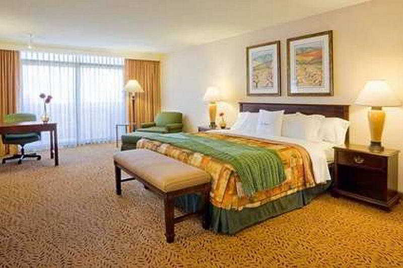 Hotel Doubletree By Hilton San José Chambre photo