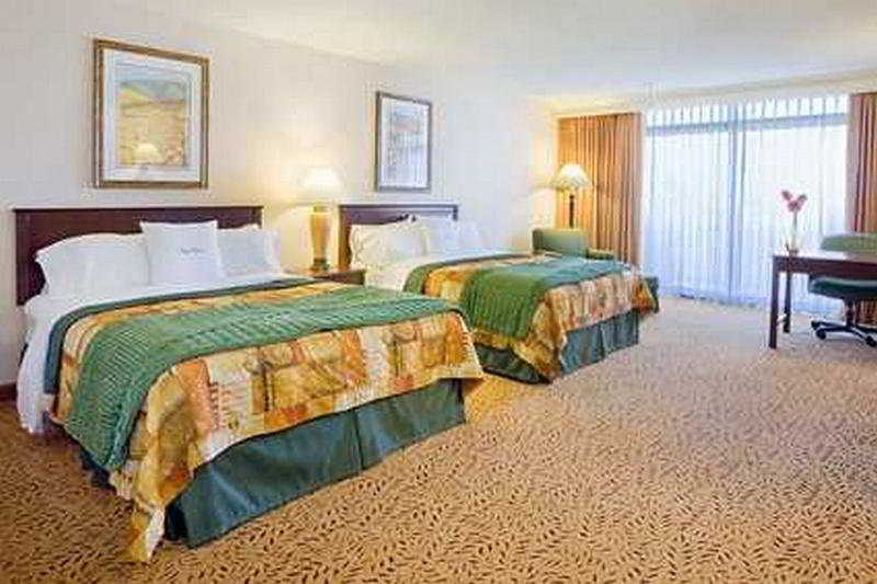 Hotel Doubletree By Hilton San José Chambre photo